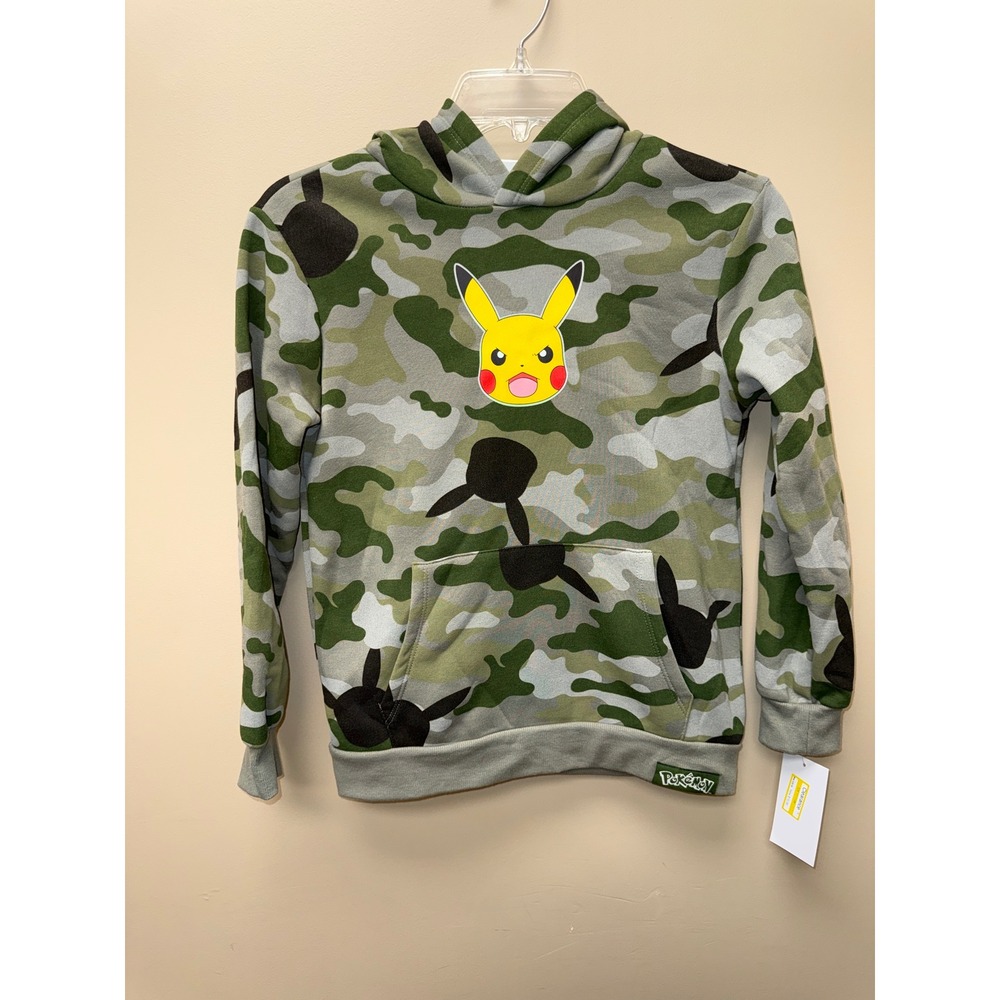 Pokemon Pikachu Camo Hoodie Boys Size Medium Green Camouflage Pullover NWT